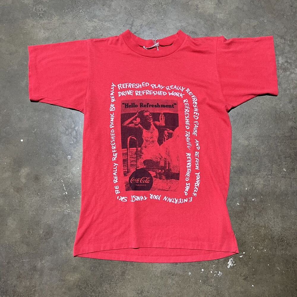 Vintage 80s Coca-Cola Red Advertisement Logo T-Shirt